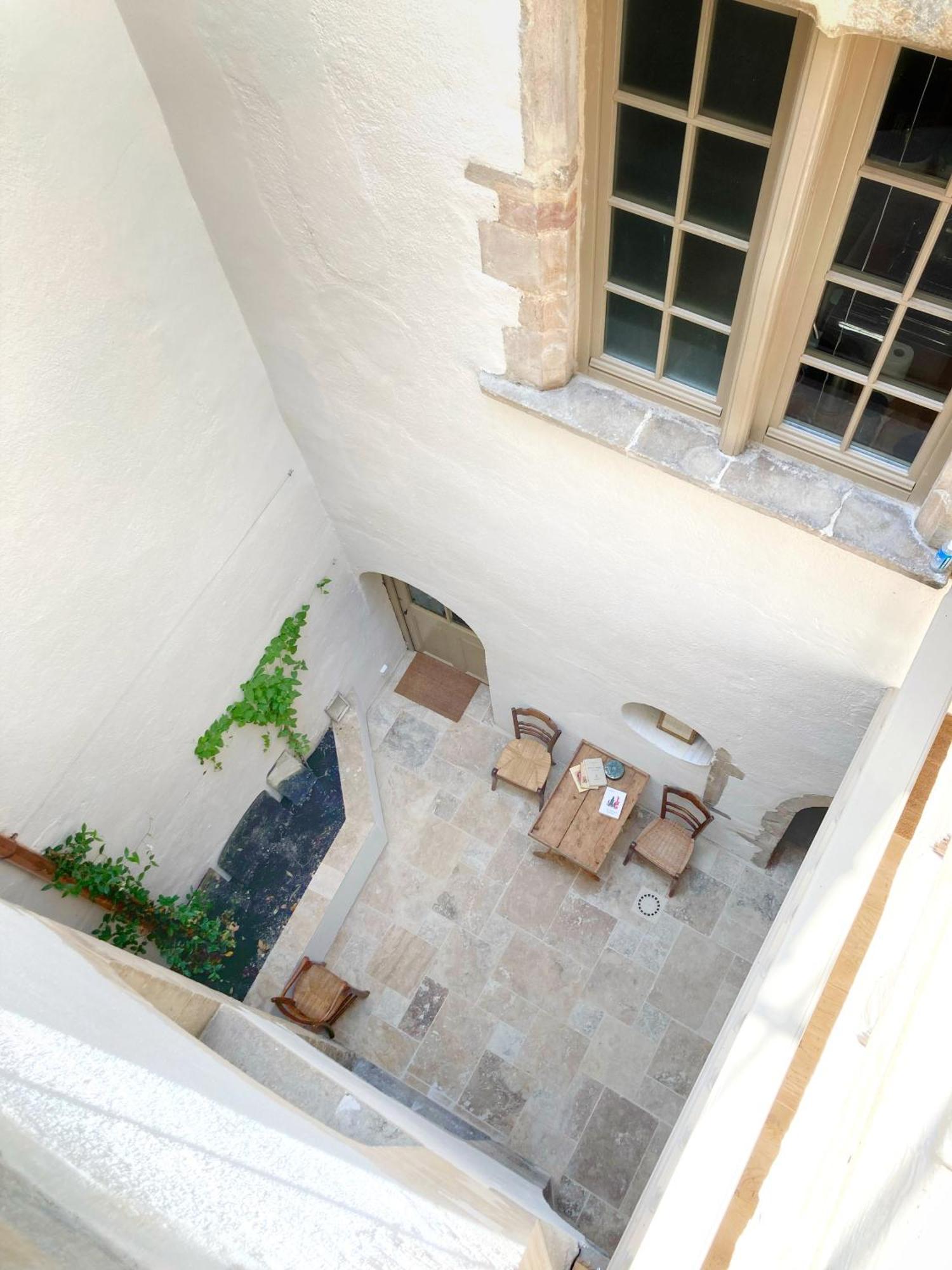 La Maison De Margaret Cluny Exterior foto